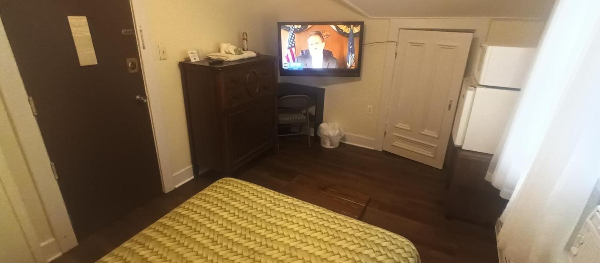 Cappuccio Hotel Keansburg Екстериор снимка
