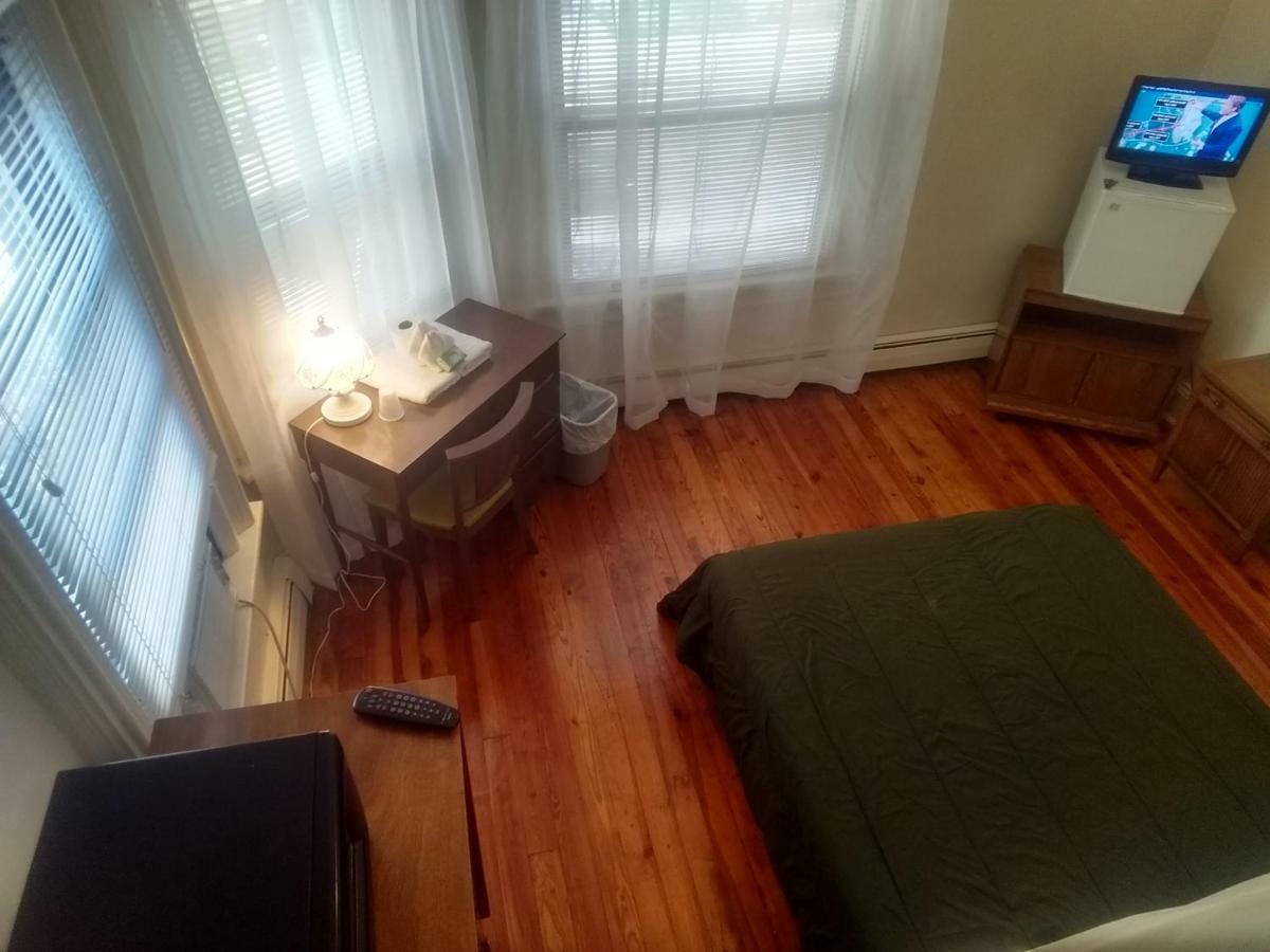 Cappuccio Hotel Keansburg Екстериор снимка