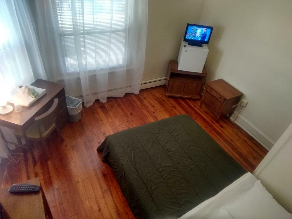 Cappuccio Hotel Keansburg Екстериор снимка